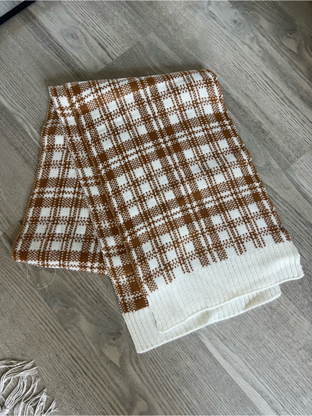 Timberland Cream and Brown Plaid Knit Sweater
